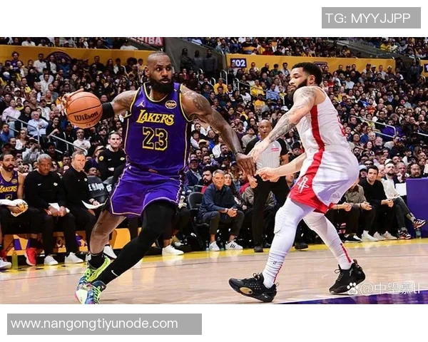 詹姆斯球迷起诉事件升级若不愿在家接收传票将前往湖人主场送达